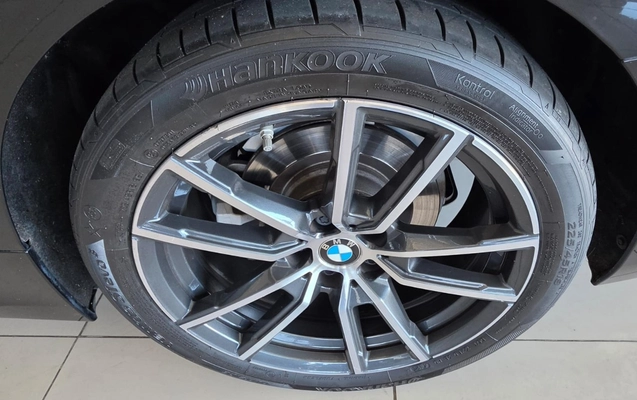 imagem-https://www.socarrao.com.br/sc-vehicle-images-prod/3603691/1788402271747-V2hhdHNBcHAgSW1hZ2UgMjAyNi0wOC0wMSBhdCAxMS4wNy4wOC5qcGVn.jpeg