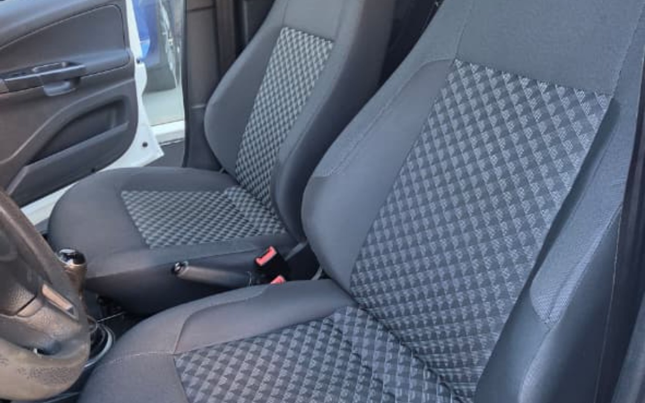 imagem-https://www.socarrao.com.br/sc-vehicle-images-prod/3603934/1788402691696-V2hhdHNBcHAgSW1hZ2UgMjAyNi0wNy0xNiBhdCAxNC4wMy4zMC5qcGVn.jpeg