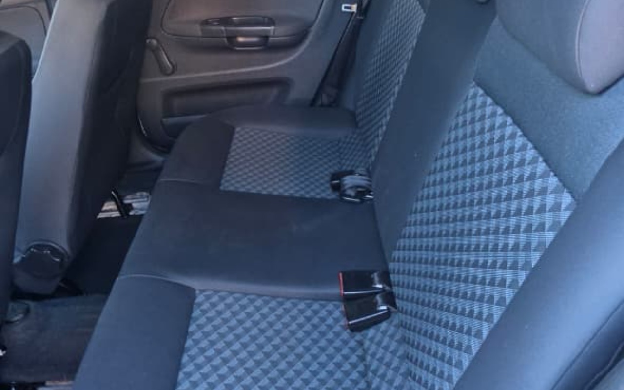 imagem-https://www.socarrao.com.br/sc-vehicle-images-prod/3603934/1788402691905-V2hhdHNBcHAgSW1hZ2UgMjAyNi0wNy0xNiBhdCAxNC4wMy4yOCAoMikuanBlZw.jpeg