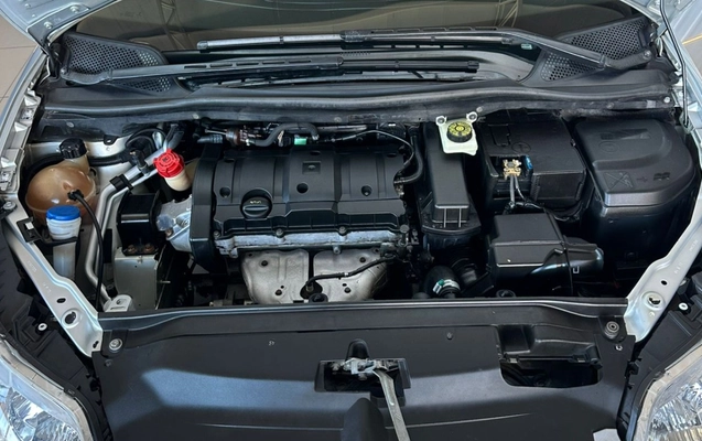 imagem-https://www.socarrao.com.br/sc-vehicle-images-prod/3603942/1788403017743-V2hhdHNBcHAgSW1hZ2UgMjAyNi0wNS0xMiBhdCAwOS4zMy4zOCAoMikuanBlZw.jpeg