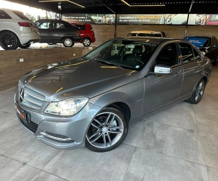 Mercedes-Benz C-180 2012 Prata — foto 1 de 3