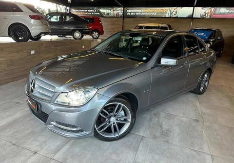 Mercedes-Benz C-180 2012 Prata — foto 1 de 3