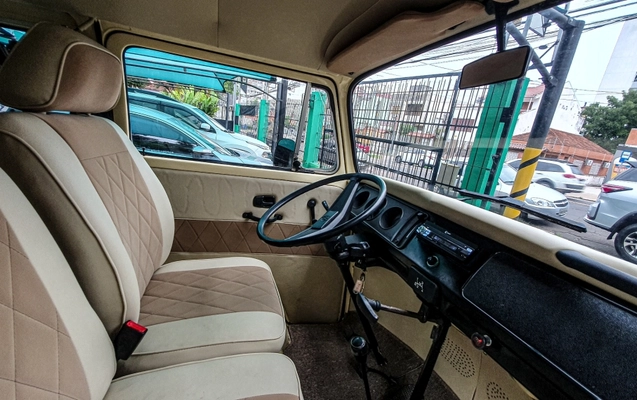 imagem-https://www.socarrao.com.br/sc-vehicle-images-prod/36078/1784119383276-8crj0mZG7Uliy8Z21r9kyrdNXTgLlbNV.jpg