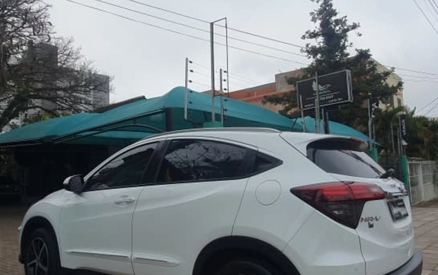 imagem-https://www.socarrao.com.br/sc-vehicle-images-prod/36082/1785266585352-5LNbkhq5DNiKna0dQ4t67Be3GWhjs4An.jpg