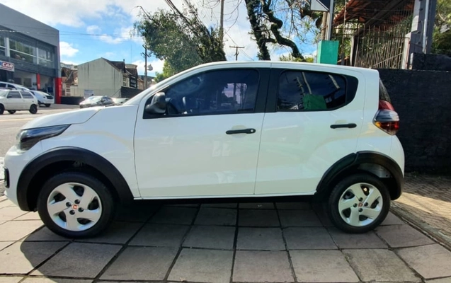 imagem-https://www.socarrao.com.br/sc-vehicle-images-prod/36089/1785501744169-RrPZj1ZurFaMQs7JQ9Efv2WSVfCKRC2J.jpg
