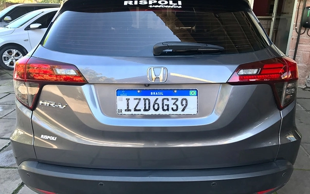 imagem-https://www.socarrao.com.br/sc-vehicle-images-prod/3611898/1788455915268-sECmBq7hpPCVyd6NnLapNhaxmNOJ8qmS.jpg