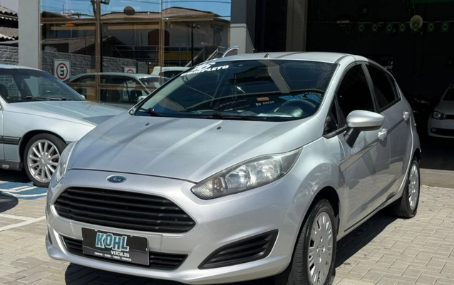 imagem-https://www.socarrao.com.br/sc-vehicle-images-prod/3611915/1788435606931-V2hhdHNBcHAgSW1hZ2UgMjAyNi0wOS0wMiBhdCAxNC4wNC4yMi5qcGVn.jpeg