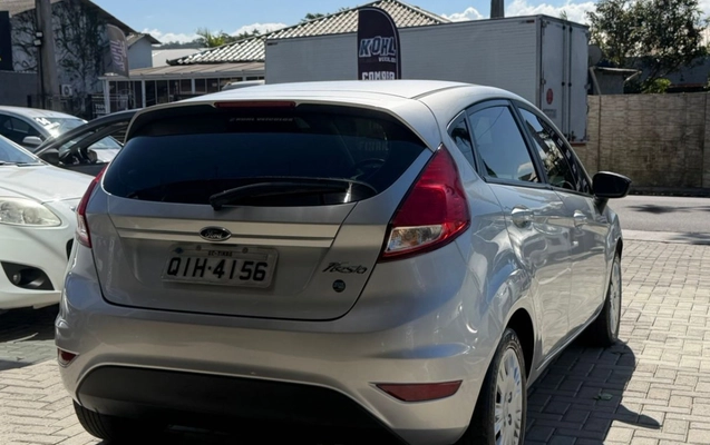 imagem-https://www.socarrao.com.br/sc-vehicle-images-prod/3611915/1788435607144-V2hhdHNBcHAgSW1hZ2UgMjAyNi0wOS0wMiBhdCAxNC4wMy40NC5qcGVn.jpeg