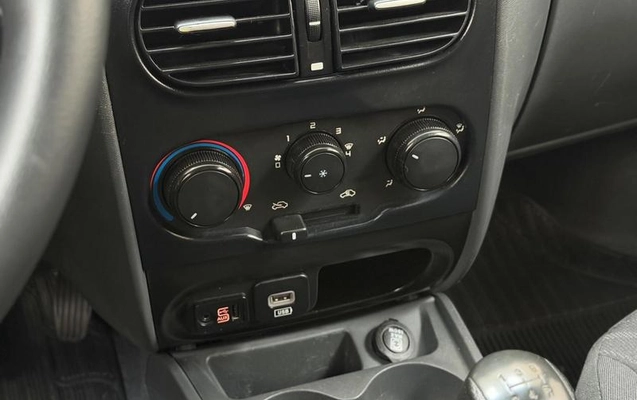 imagem-https://www.socarrao.com.br/sc-vehicle-images-prod/3611916/1788462339434-8343197_18_B_8ebb8e3318.jpeg