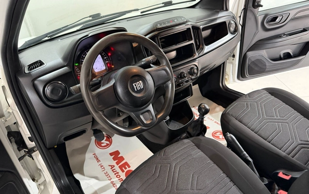 imagem-https://www.socarrao.com.br/sc-vehicle-images-prod/3611938/1789572593985-3e122682f2f148b2b5aa0b21042a4b22_1788376833945.jpg