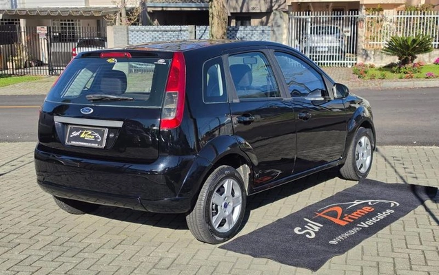 imagem-https://www.socarrao.com.br/sc-vehicle-images-prod/3612275/1789501198974-8445476_15_B_aee93eb47e.jpeg