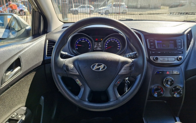 imagem-https://www.socarrao.com.br/sc-vehicle-images-prod/3612286/1788437251852-7dbHIaFkAqBZpcRxXDCRoBBOJwxtNmNXcL40.jpg