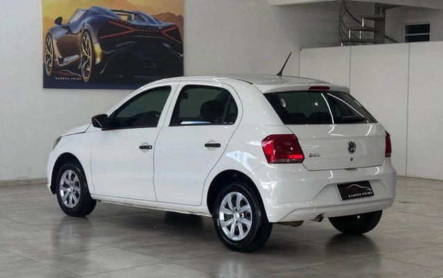 imagem-https://www.socarrao.com.br/sc-vehicle-images-prod/3612522/1788437554309-8412373_4_B_471376e736.jpeg