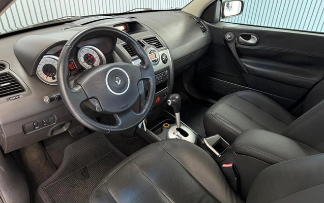 imagem-https://www.socarrao.com.br/sc-vehicle-images-prod/36126/1784399751218-7048093_13_B_b1b6acac88.jpeg