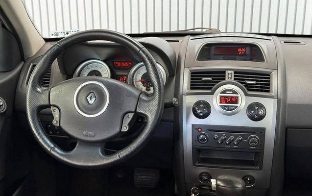 imagem-https://www.socarrao.com.br/sc-vehicle-images-prod/36126/1784399751219-7048093_15_B_8a7549ddc9.jpeg