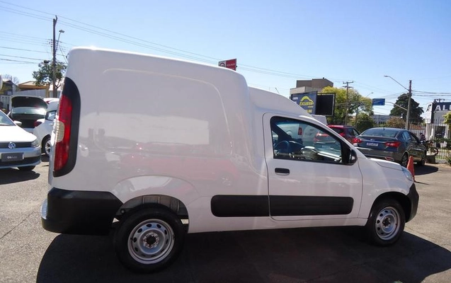 imagem-https://www.socarrao.com.br/sc-vehicle-images-prod/3612813/1790626416420-8437396_4_B_95cea30fb0.jpeg