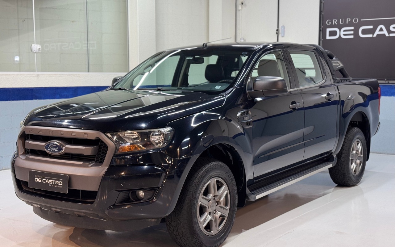Ford Ranger 2018 Preto — foto 1 de 3