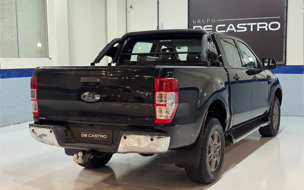 imagem-https://www.socarrao.com.br/sc-vehicle-images-prod/3612942/1788438756383-Rk9SRCBSQU5HRVIgWExTIENENCAtIDIwMTggLSBQUkVUTyAtIEFZWDVBMDcgKDYpLnBuZw.png