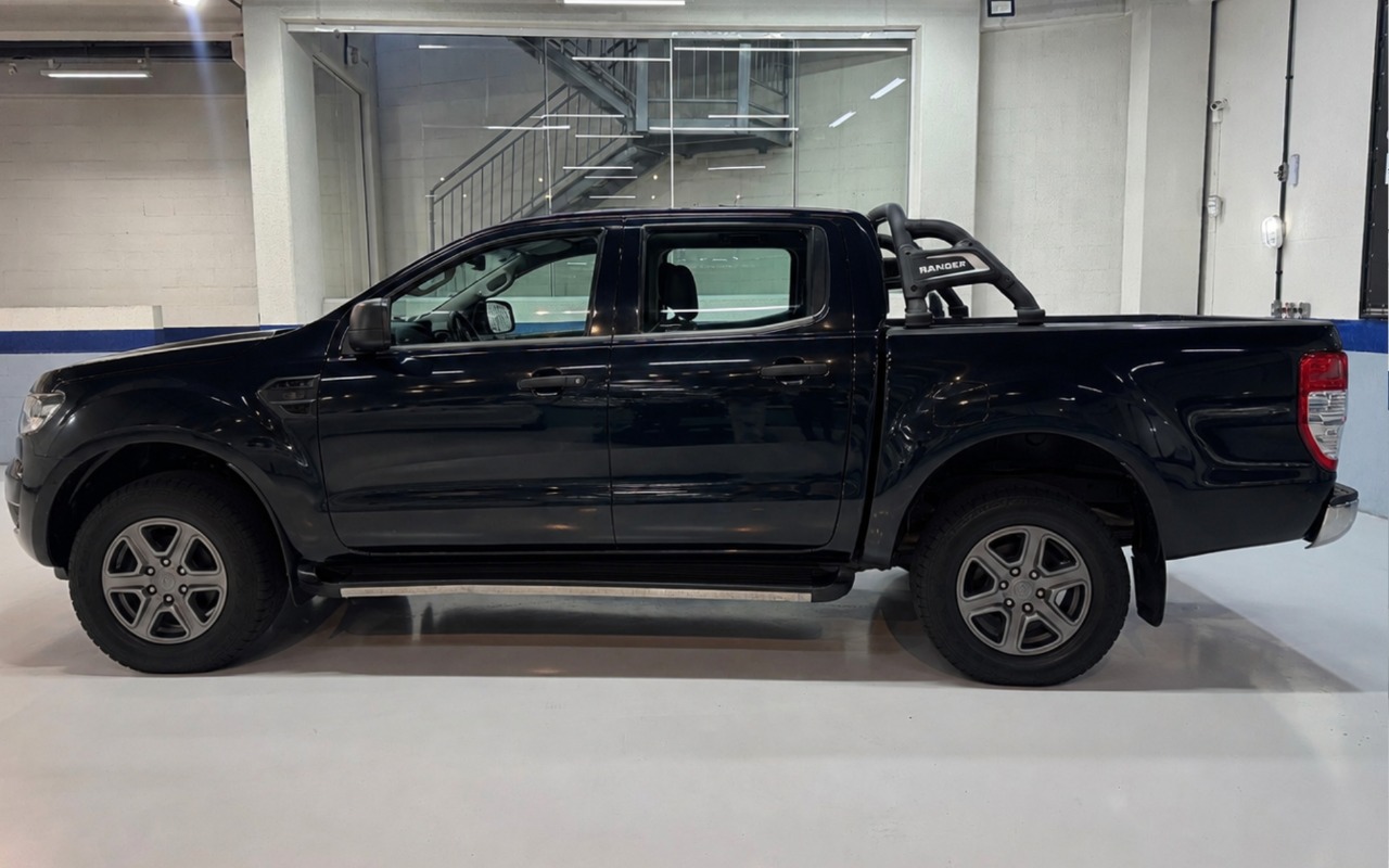 imagem-https://www.socarrao.com.br/sc-vehicle-images-prod/3612942/1788438756556-Rk9SRCBSQU5HRVIgWExTIENENCAtIDIwMTggLSBQUkVUTyAtIEFZWDVBMDcgKDMpLnBuZw.png
