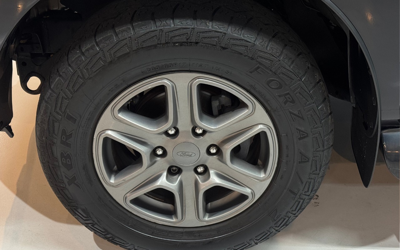 imagem-https://www.socarrao.com.br/sc-vehicle-images-prod/3612942/1788438756614-Rk9SRCBSQU5HRVIgWExTIENENCAtIDIwMTggLSBQUkVUTyAtIEFZWDVBMDcgKDExKS5wbmc.png