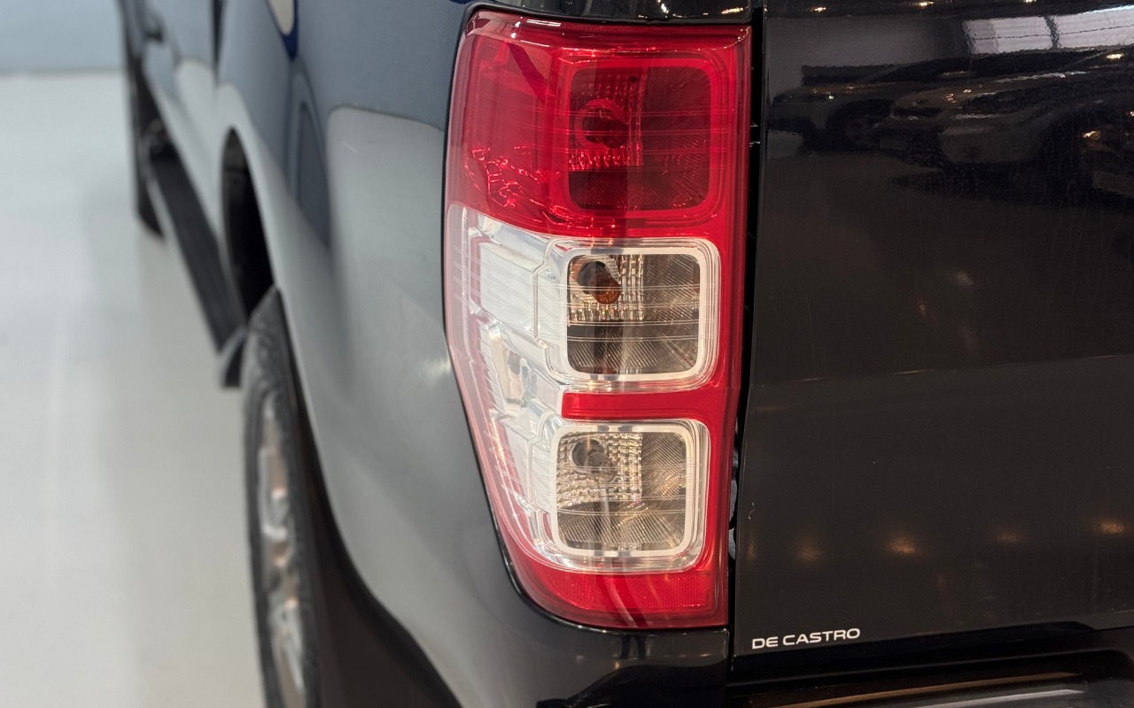 imagem-https://www.socarrao.com.br/sc-vehicle-images-prod/3612942/1788438756689-Rk9SRCBSQU5HRVIgWExTIENENCAtIDIwMTggLSBQUkVUTyAtIEFZWDVBMDcgKDkpLnBuZw.png