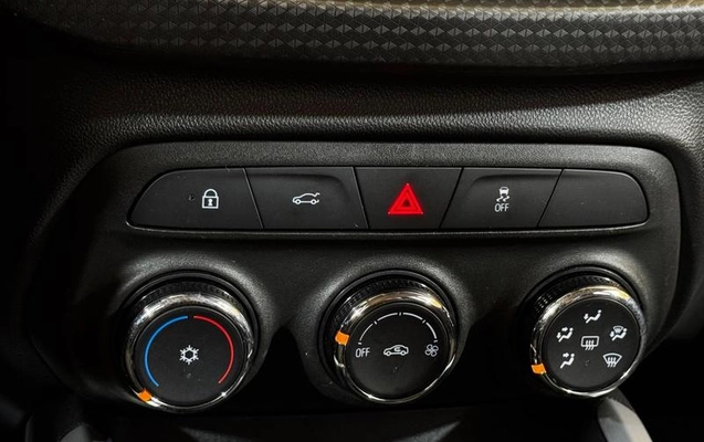 imagem-https://www.socarrao.com.br/sc-vehicle-images-prod/3612959/1789140618488-8439509_16_B_b9bb5ad6f8.jpeg