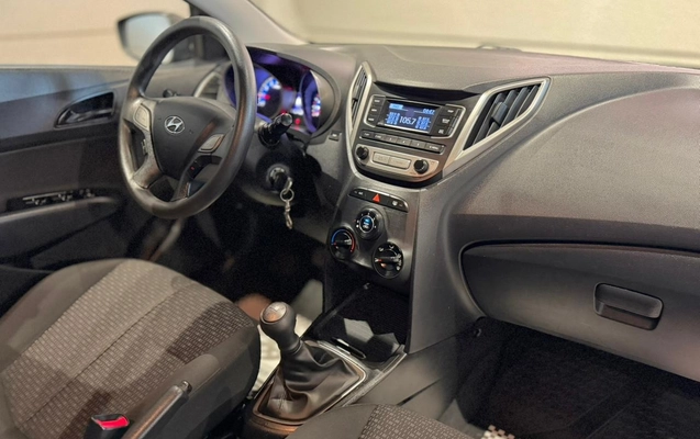 imagem-https://www.socarrao.com.br/sc-vehicle-images-prod/3613022/1788438987879-5ed5a596-2604-43ee-961f-35f21838b2f5.jpg