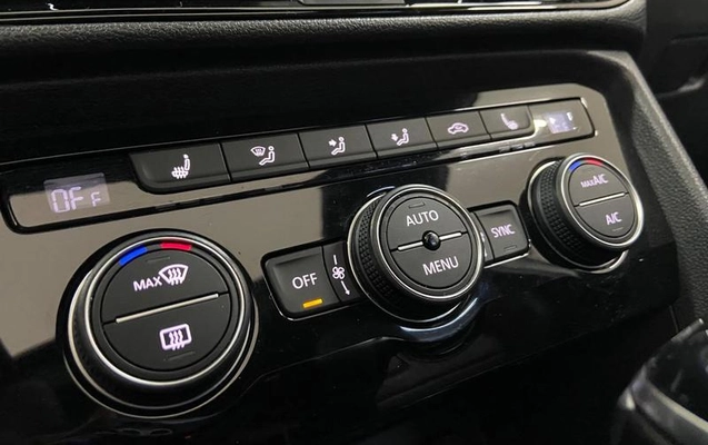 imagem-https://www.socarrao.com.br/sc-vehicle-images-prod/3613035/1789655701572-8445589_13_B_25cf46e814.jpeg