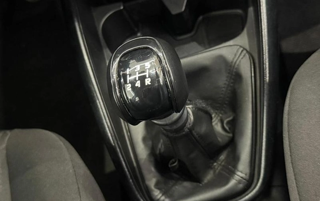 imagem-https://www.socarrao.com.br/sc-vehicle-images-prod/3613454/1788440933525-8389969_8_B_4c2e1fe8f2.jpeg
