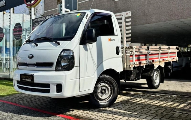 imagem-https://www.socarrao.com.br/sc-vehicle-images-prod/3613845/1789132734348-8437824_21_B_7860a141b2.jpeg