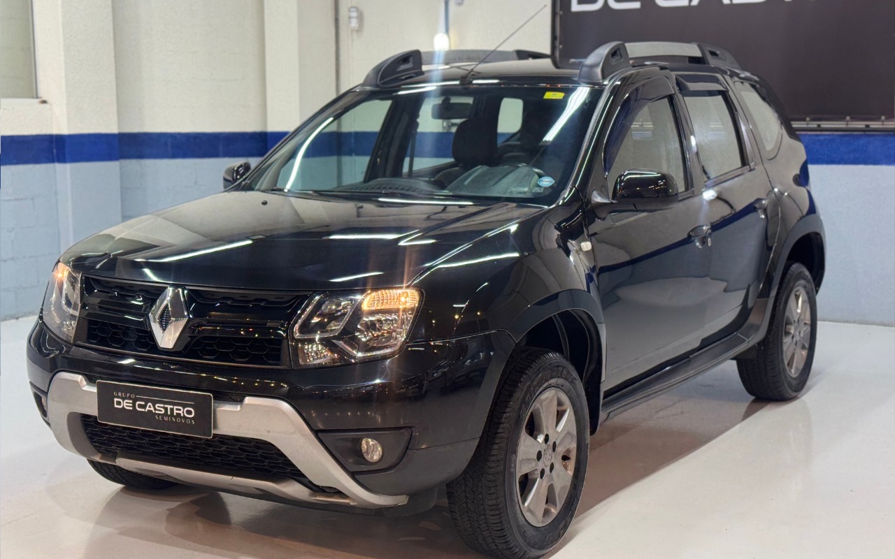 Renault Duster 2018 Preto — foto 1 de 3
