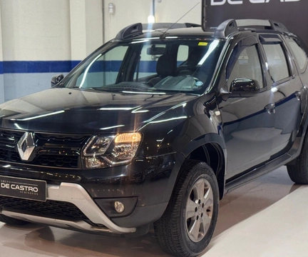 Renault Duster 2018 Preto — foto 1 de 3