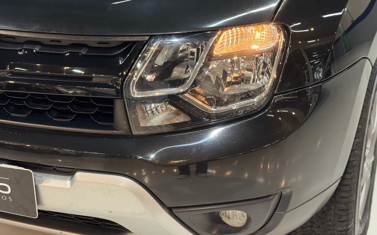 imagem-https://www.socarrao.com.br/sc-vehicle-images-prod/3613849/1788441167986-UkVOQVVMVCBEVVNURVIgRFlOQU1JUVVFIC0gMjAxOCAtIFBSRVRPIC0gSVlNMEk2MyAoOSkucG5n.png