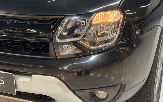 imagem-https://www.socarrao.com.br/sc-vehicle-images-prod/3613849/1788441167986-UkVOQVVMVCBEVVNURVIgRFlOQU1JUVVFIC0gMjAxOCAtIFBSRVRPIC0gSVlNMEk2MyAoOSkucG5n.png