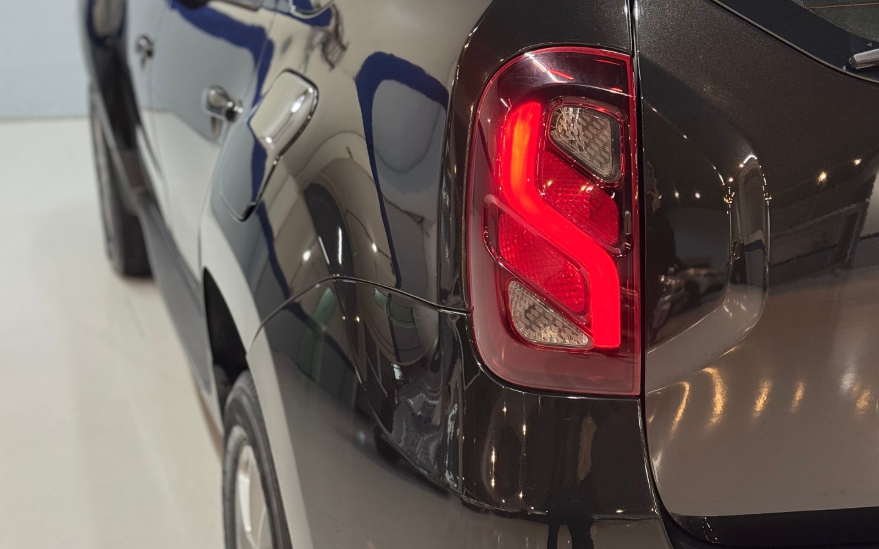 imagem-https://www.socarrao.com.br/sc-vehicle-images-prod/3613849/1788441168199-UkVOQVVMVCBEVVNURVIgRFlOQU1JUVVFIC0gMjAxOCAtIFBSRVRPIC0gSVlNMEk2MyAoMTIpLnBuZw.png