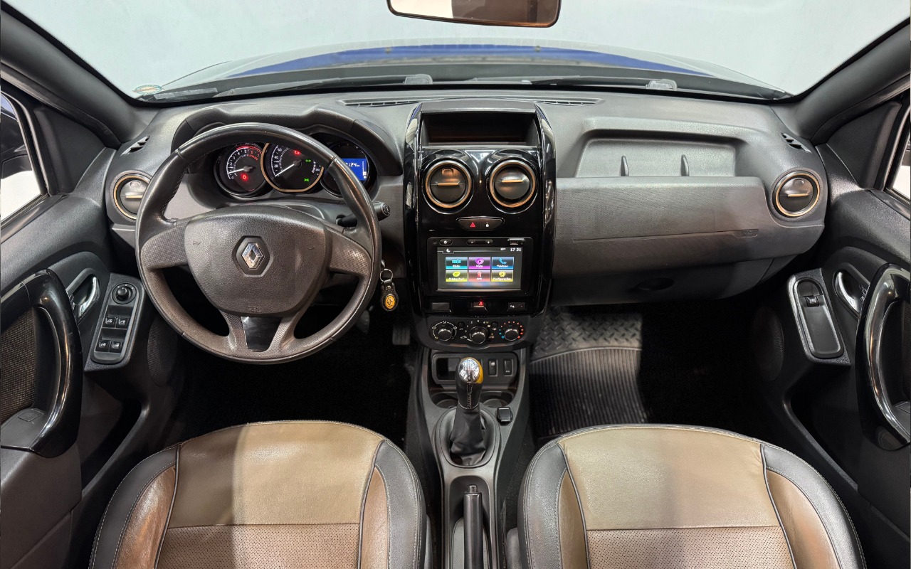 imagem-https://www.socarrao.com.br/sc-vehicle-images-prod/3613849/1788441168547-UkVOQVVMVCBEVVNURVIgRFlOQU1JUVVFIC0gMjAxOCAtIFBSRVRPIC0gSVlNMEk2MyAoMTYpLnBuZw.png