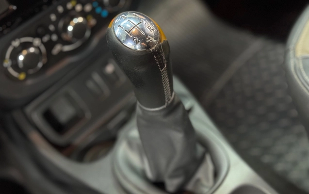 imagem-https://www.socarrao.com.br/sc-vehicle-images-prod/3613849/1788441169020-UkVOQVVMVCBEVVNURVIgRFlOQU1JUVVFIC0gMjAxOCAtIFBSRVRPIC0gSVlNMEk2MyAoMjEpLnBuZw.png