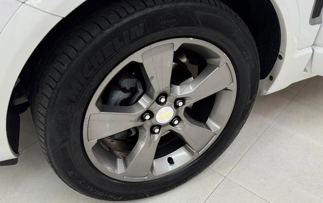 imagem-https://www.socarrao.com.br/sc-vehicle-images-prod/3613947/1789492941047-8443817_15_B_b141826f69.jpeg