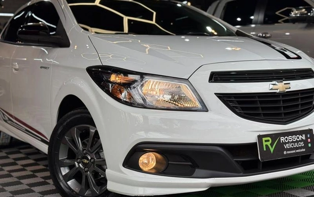 imagem-https://www.socarrao.com.br/sc-vehicle-images-prod/3613980/1788987265710-8445902_1_B_38e16f9ee8.jpeg