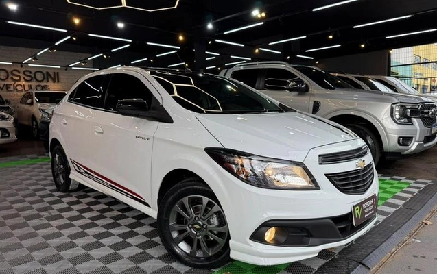 imagem-https://www.socarrao.com.br/sc-vehicle-images-prod/3613980/1788987265712-8445902_0_B_8a21417e87.jpeg