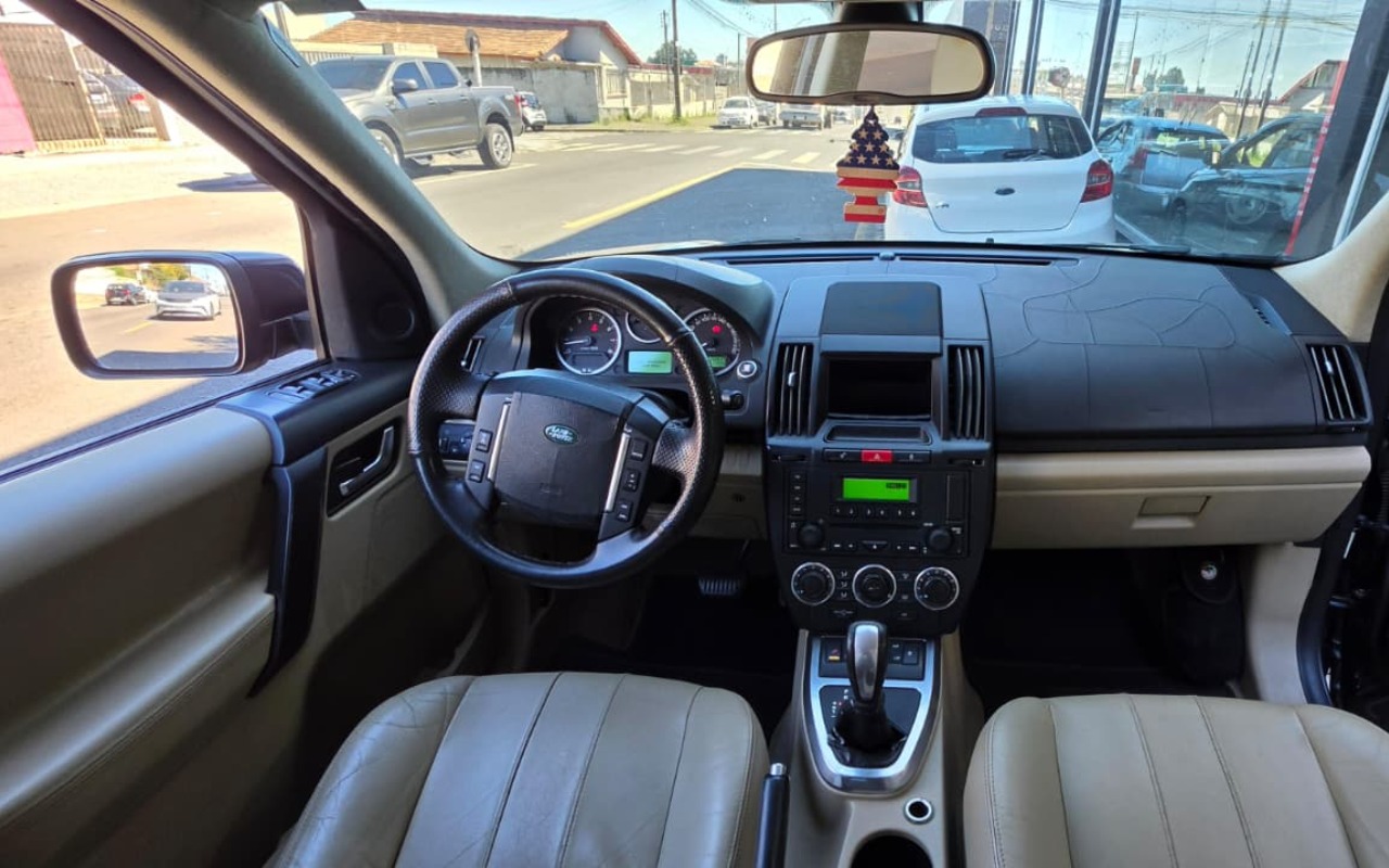 imagem-https://www.socarrao.com.br/sc-vehicle-images-prod/3614083/1788441937701-V2hhdHNBcHAgSW1hZ2UgMjAyNi0wOC0yMSBhdCAxNC4wNS4wOCAoMSkuanBlZw.jpeg