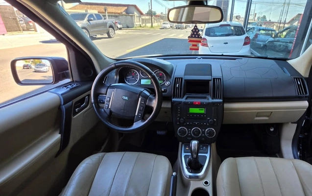 imagem-https://www.socarrao.com.br/sc-vehicle-images-prod/3614083/1788441937701-V2hhdHNBcHAgSW1hZ2UgMjAyNi0wOC0yMSBhdCAxNC4wNS4wOCAoMSkuanBlZw.jpeg