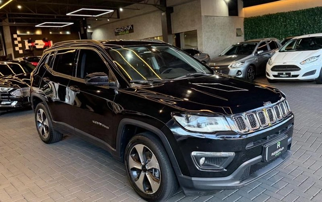 imagem-https://www.socarrao.com.br/sc-vehicle-images-prod/3614194/1788442472678-8445096_8_B_0ba21dd54f.jpeg