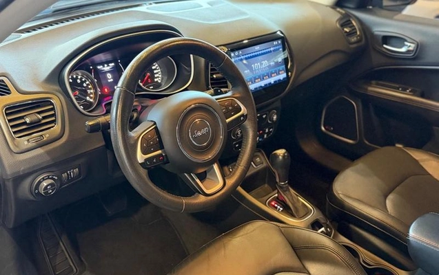 imagem-https://www.socarrao.com.br/sc-vehicle-images-prod/3614194/1788442472683-8445096_12_B_0b5ffe513b.jpeg