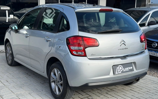 imagem-https://www.socarrao.com.br/sc-vehicle-images-prod/3614269/1788442699552-003_45ed9d24b72fb8cbe795af73316c9ba0.jpeg