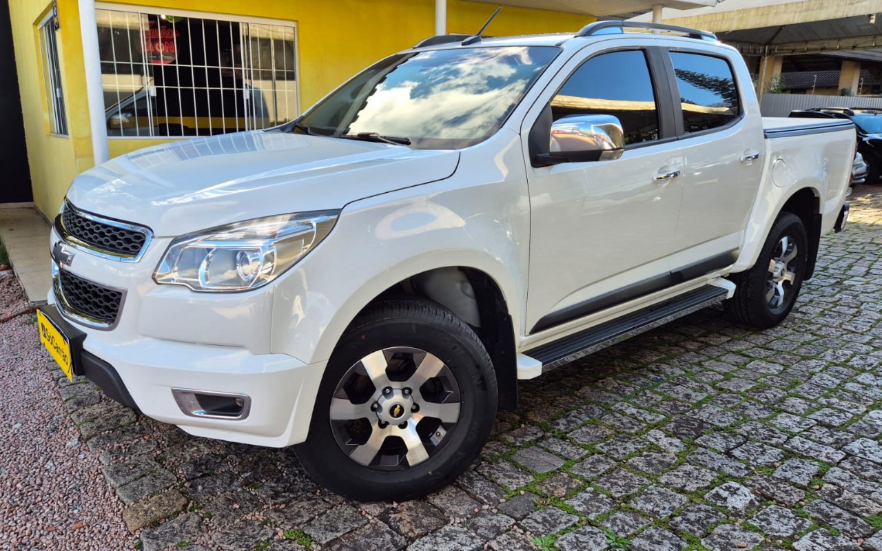 Chevrolet S10 2014 Branco — foto 1 de 3