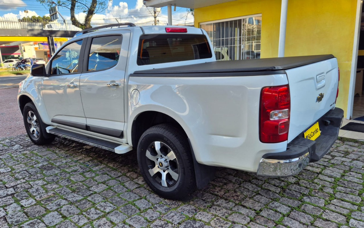 imagem-https://www.socarrao.com.br/sc-vehicle-images-prod/3614344/1788442918366-V2hhdHNBcHAgSW1hZ2UgMjAyNi0wOS0wMSBhdCAxNi41Ny4xMS5qcGVn.jpeg