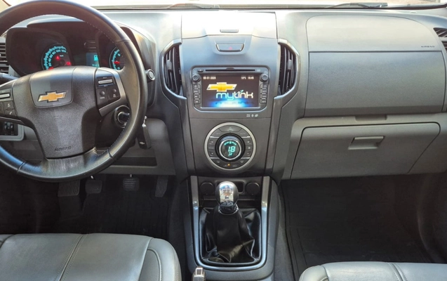 imagem-https://www.socarrao.com.br/sc-vehicle-images-prod/3614344/1788442918960-V2hhdHNBcHAgSW1hZ2UgMjAyNi0wOS0wMSBhdCAxNi41Ny4xMi5qcGVn.jpeg