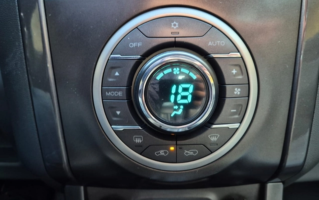 imagem-https://www.socarrao.com.br/sc-vehicle-images-prod/3614344/1788442919600-V2hhdHNBcHAgSW1hZ2UgMjAyNi0wOS0wMSBhdCAxNi41Ny4xMy5qcGVn.jpeg