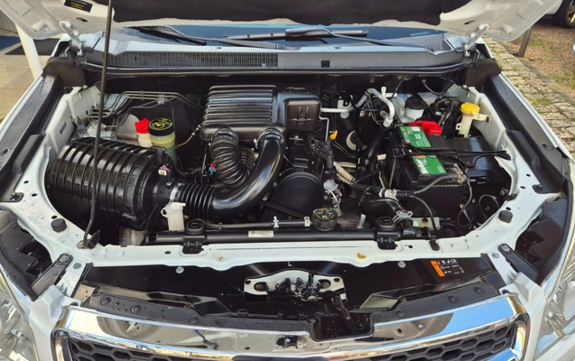 imagem-https://www.socarrao.com.br/sc-vehicle-images-prod/3614344/1788442919735-V2hhdHNBcHAgSW1hZ2UgMjAyNi0wOS0wMSBhdCAxNi41Ny4xNC5qcGVn.jpeg